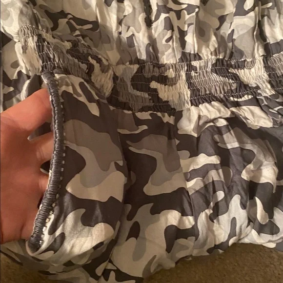 Skemo NWT size XL camouflage strapless jumpsuit - Picture 7 of 8